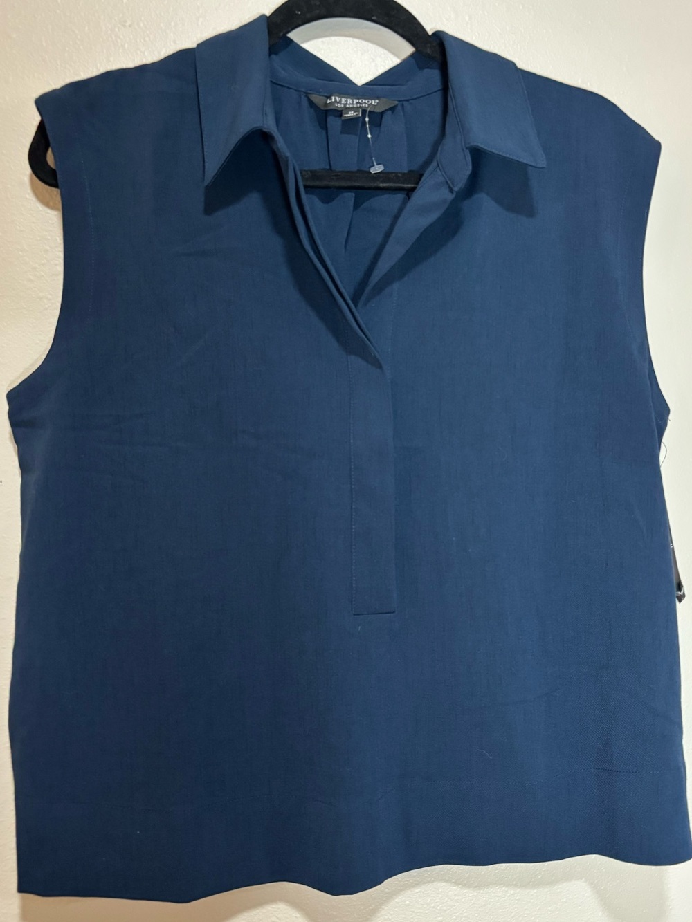 Liverpool Sleeveless Collared Camisole in Navy